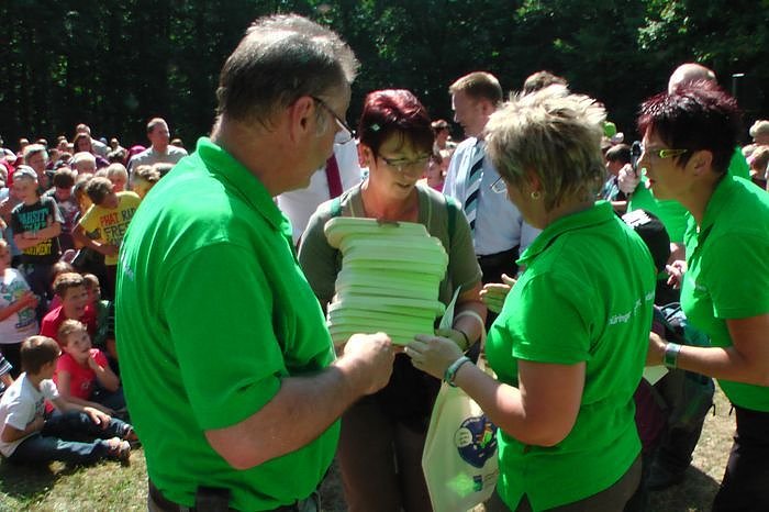 Die Naturentfremdung unserer Gesellschaft, vor allem der Kinder und Jugendlichen, nehmen immer weiter zu. Eine Gegenpol, der den Kindern auch noch Spa&szlig; macht, sind die Waldjugendspiele.   Auch wenn Sp