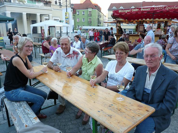 Weinfest gestartet