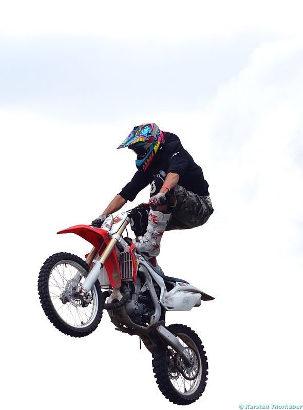 Holi-Festival am Stausee