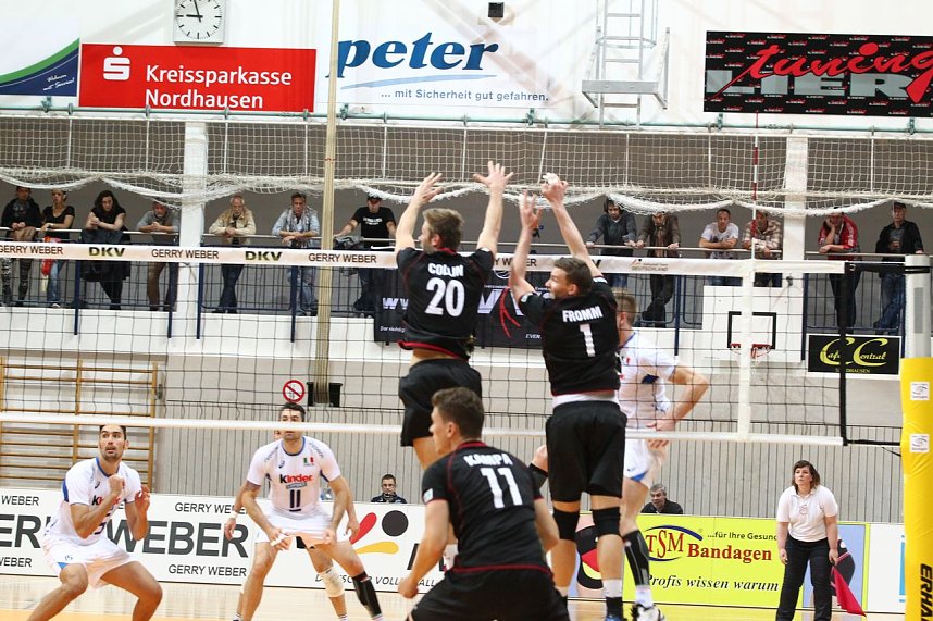 Am und neben dem Netz