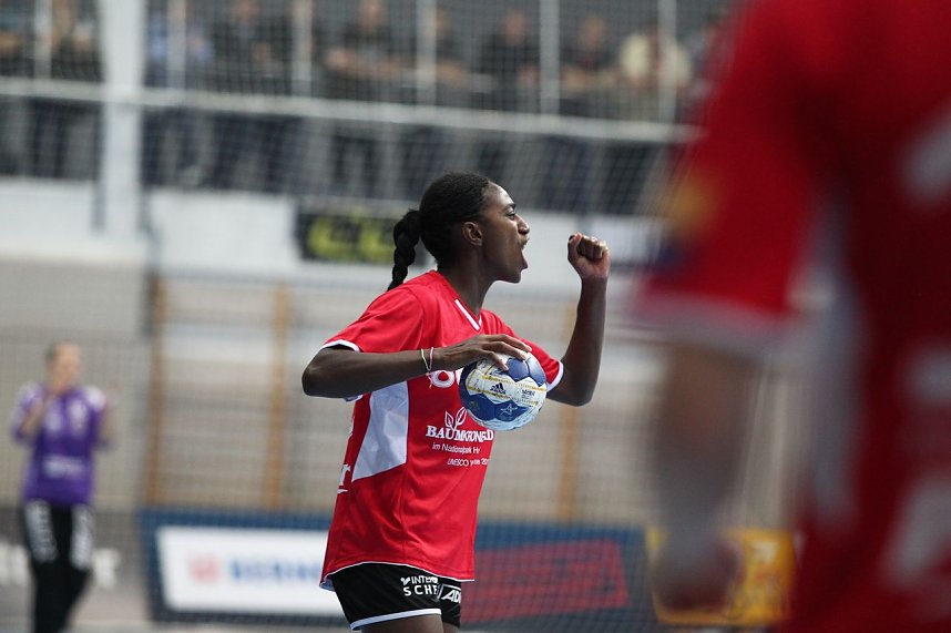 Sieg im CL-Auftakt f&uuml;r den THC