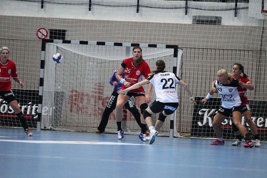 THC gewinnt den CL-Auftakt