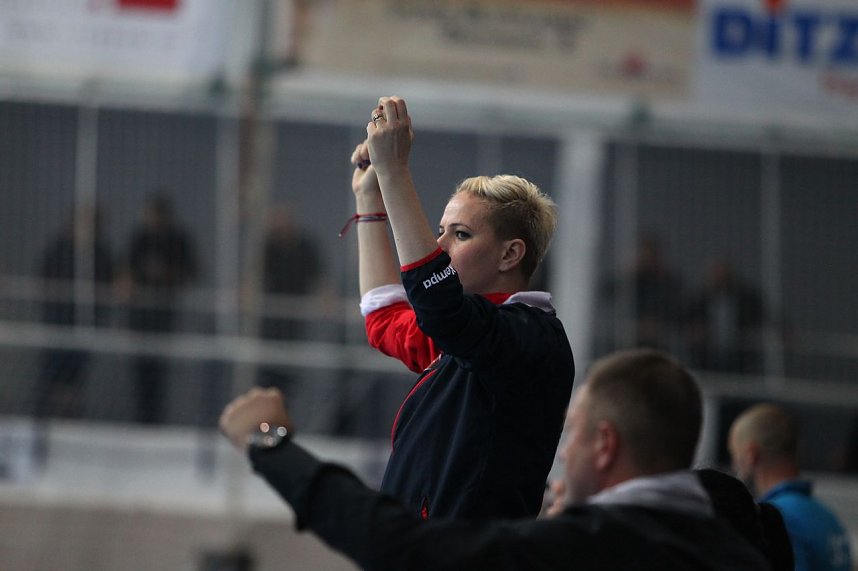 THC gewinnt den CL-Auftakt