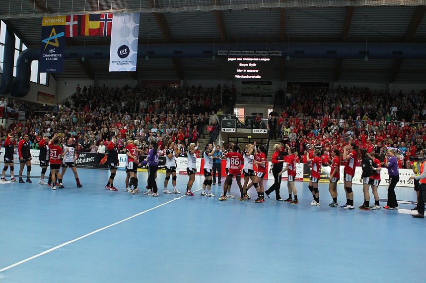 THC gewinnt den CL-Auftakt