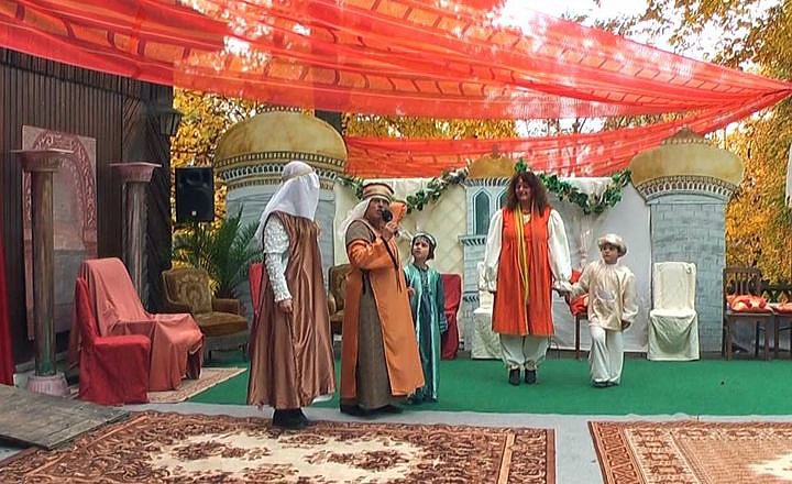 Bockbieranstich an der H&ouml;hle