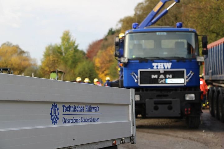 " Br&uuml;ckenbau im Thueringer Wald "