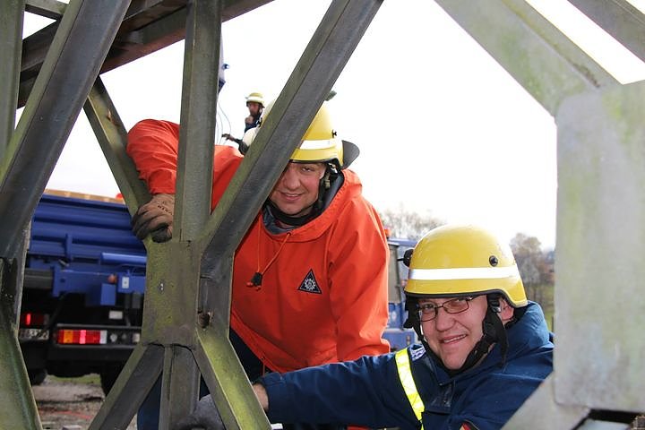 " Br&uuml;ckenbau im Thueringer Wald "