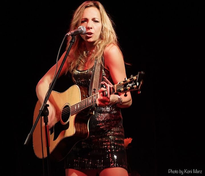 Melanie Dekker im Konzert