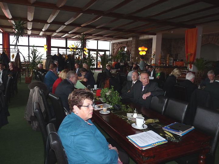 Erster Wahlkreisbewerber