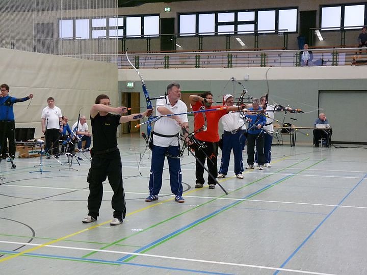 Adventsturnier im Bogenschie&szlig;en
