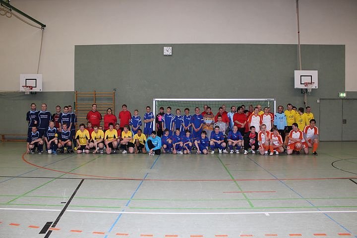 XV.Sondersh&auml;user-Hallenfu&szlig;ballturnier