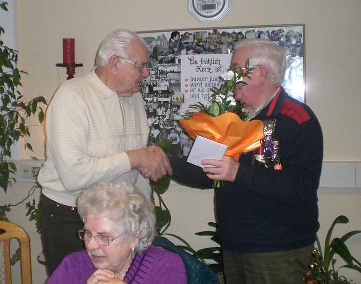 Jahresausklang in unterhaltsamer Runde