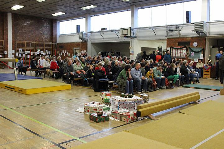 Jubil&auml;ums Weihnachtsturnen (1)