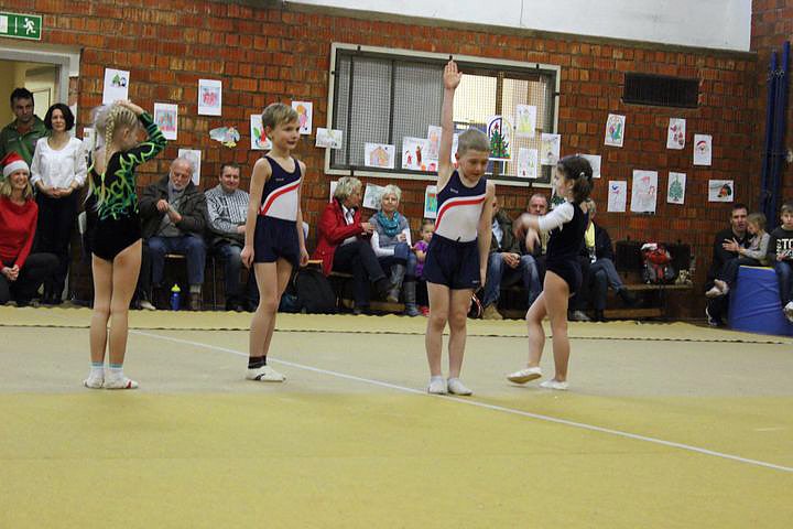 Jubil&auml;ums Weihnachtsturnen (1)