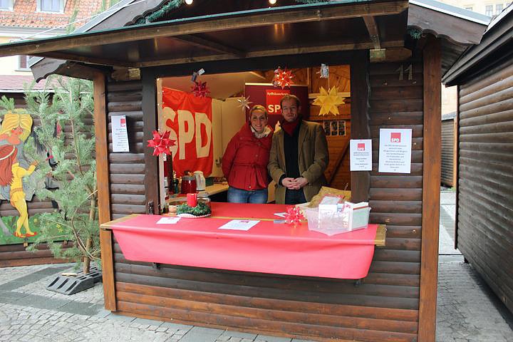 Weihnachtsmarkt gestartet