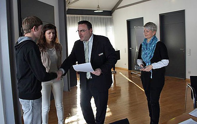 Sieger bei Planspiel ausgezeichnet