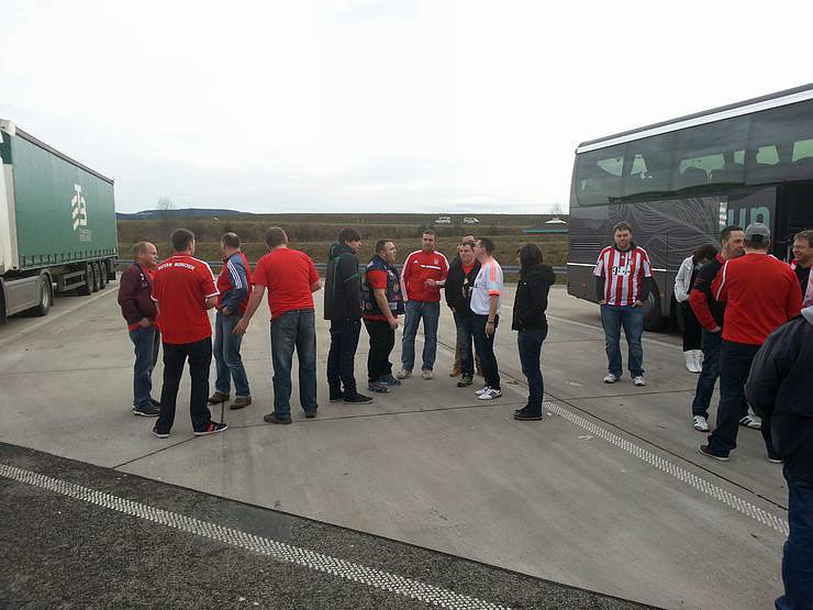 Auf Fanfahrt zum FC Bayern