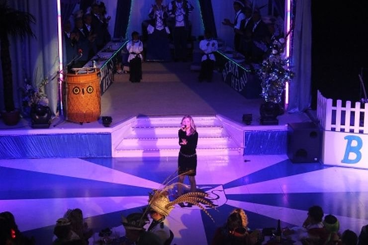 Blau-Wei&szlig; toppt den Ballermann