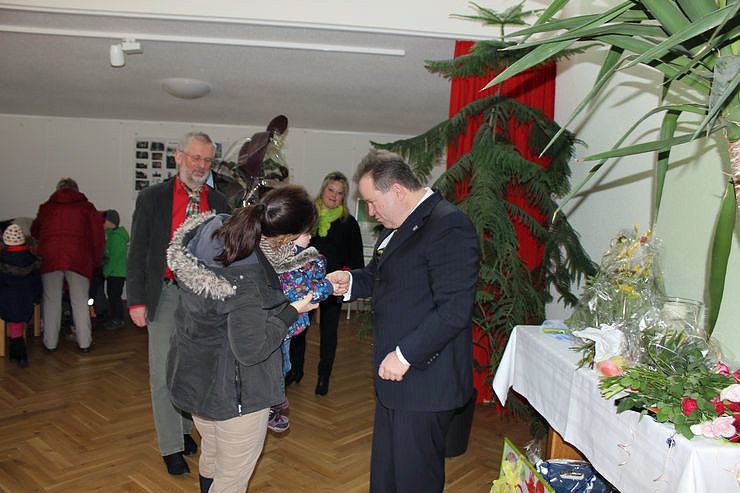 Zahlreiche Gratulanten kamen