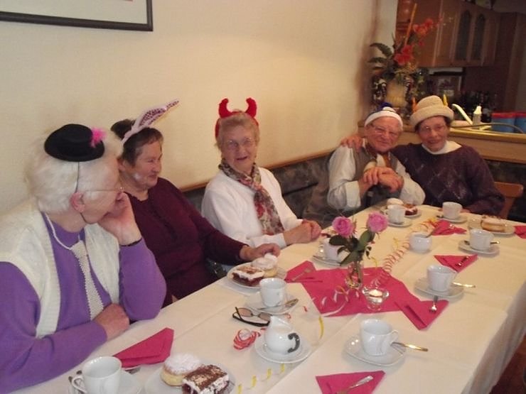 WB 4 lie&szlig; im Fasching die Sau raus