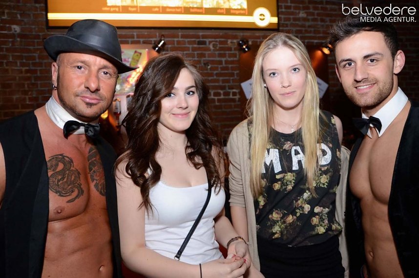 Party am Frauentags-Vorabend