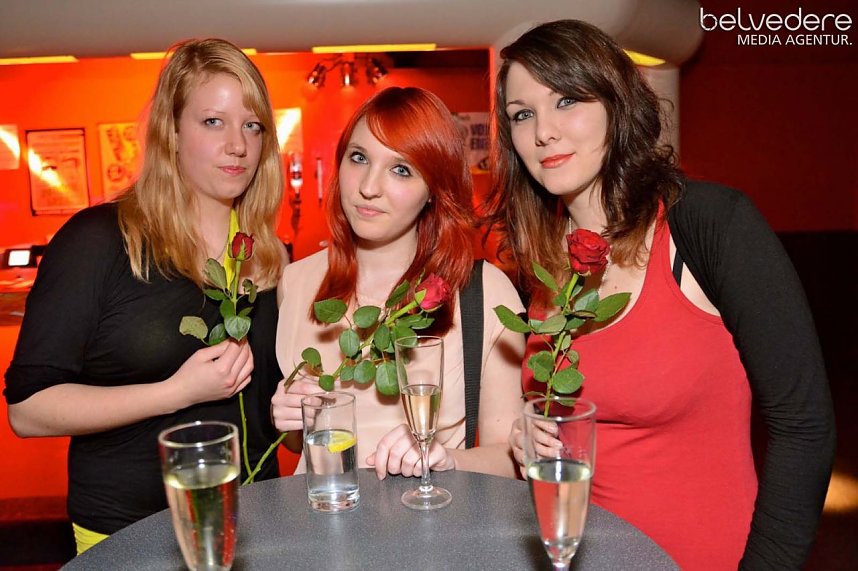 Party am Frauentags-Vorabend