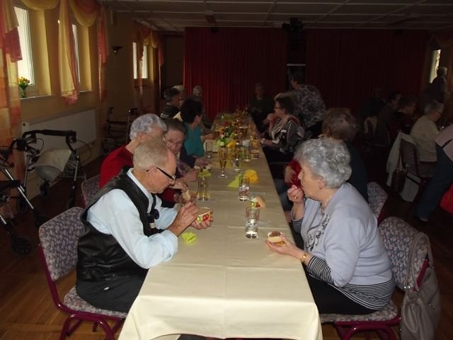 Frauentagsfeier im WB 4...