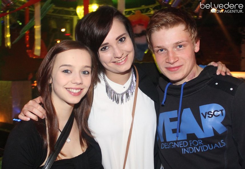 Party im Nordh&auml;user Sax