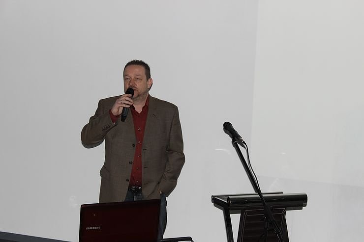 Sozialkonferenz begonnen