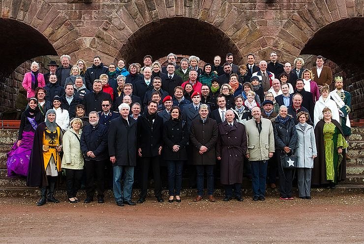 Schl&uuml;ssel am Kyffh&auml;user &uuml;bergeben