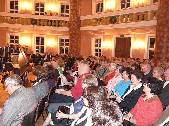 Weihnachtlisches Chorkonzert