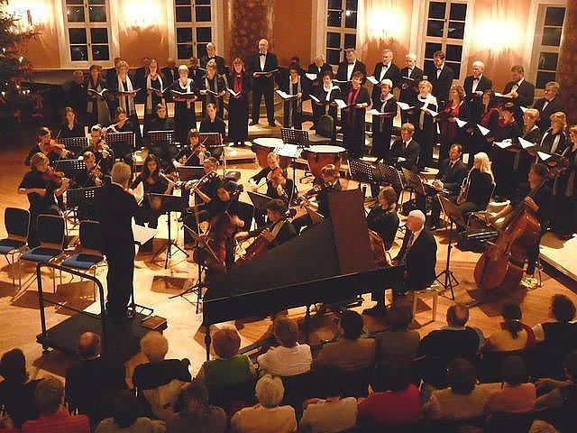 Weihnachtlisches Chorkonzert
