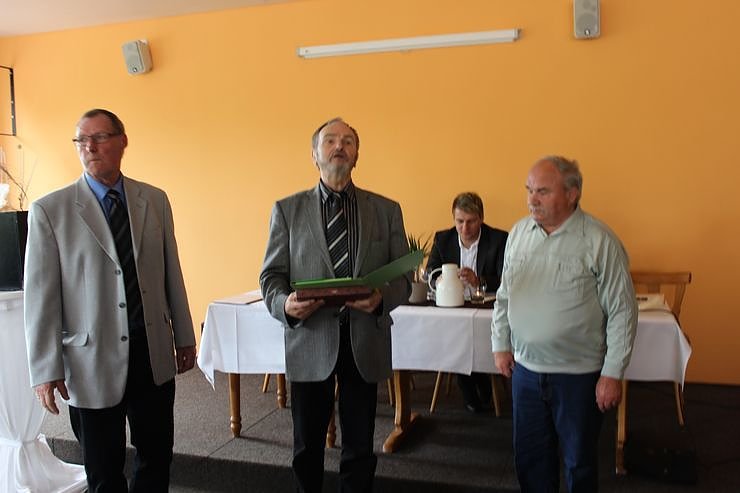 Erste gemeinsame Delegiertenkonferenz