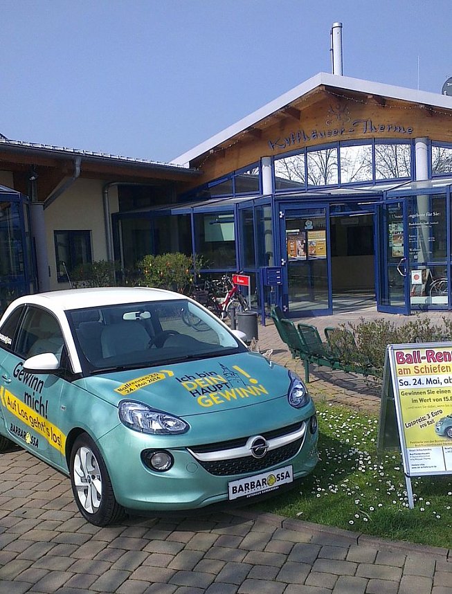 Spektakul&auml;res Ballrennen