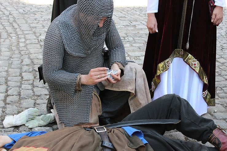 Fortsetzung mit Markttreiben