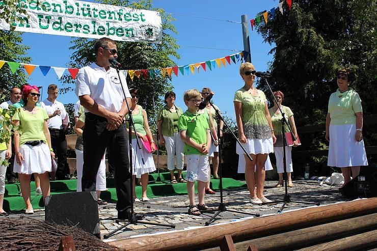 Laubk&ouml;nig gekr&ouml;nt