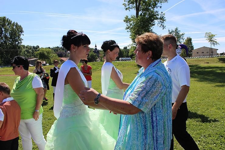 Laubk&ouml;nig gekr&ouml;nt