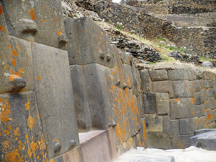 Nach Ollantaytambo