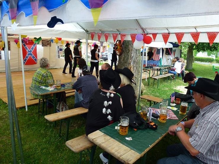Line Dance Party in Gundersleben