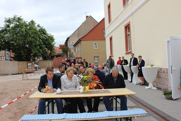 Feierliche Erweiterung