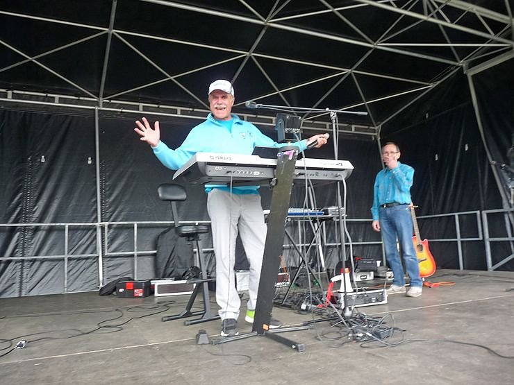 Auf Possen wird gefeiert