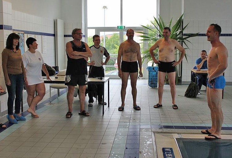 24-Stunden-Schwimmen 2014 gestartet