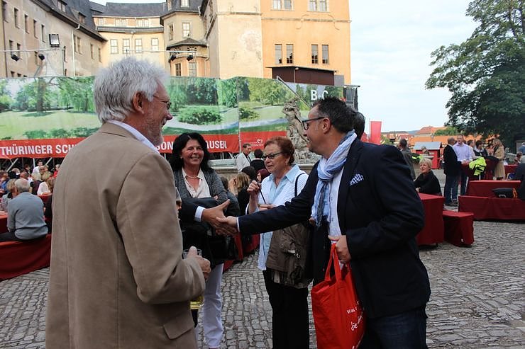 Prominente Premiereng&auml;ste