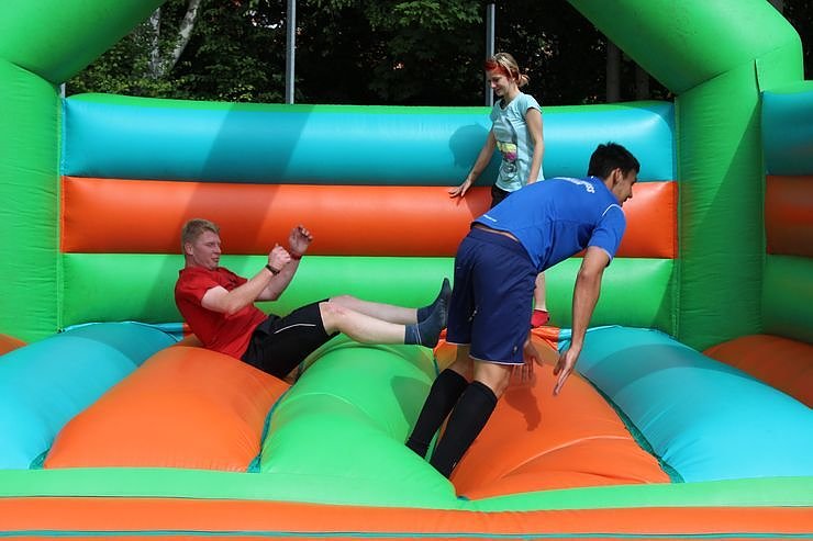 Wieder das Spiel ohne Grenzen