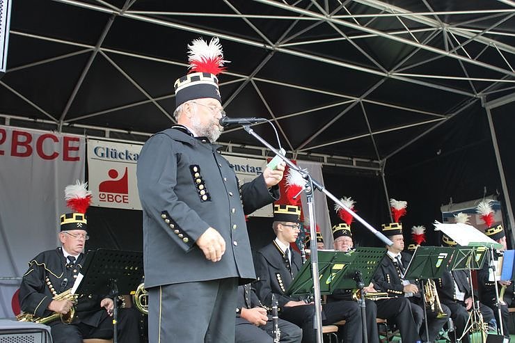 Mit Fr&uuml;hschoppen gestartet