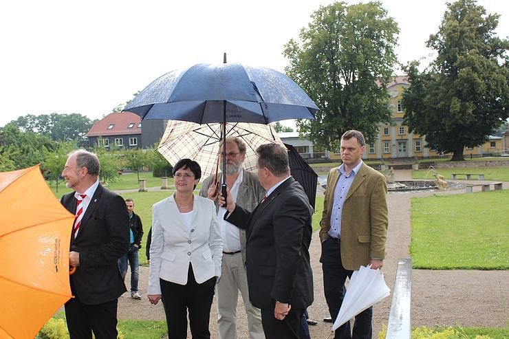 Ministerpr&auml;sidentin besucht Kleinod