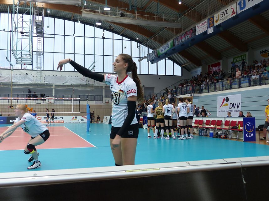 Volleyball in der Wiedigsburghalle