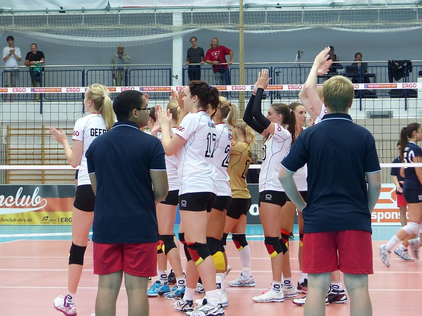 Volleyball in der Wiedigsburghalle