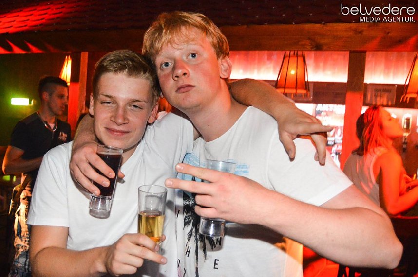 Party im Nordh&auml;user Sax