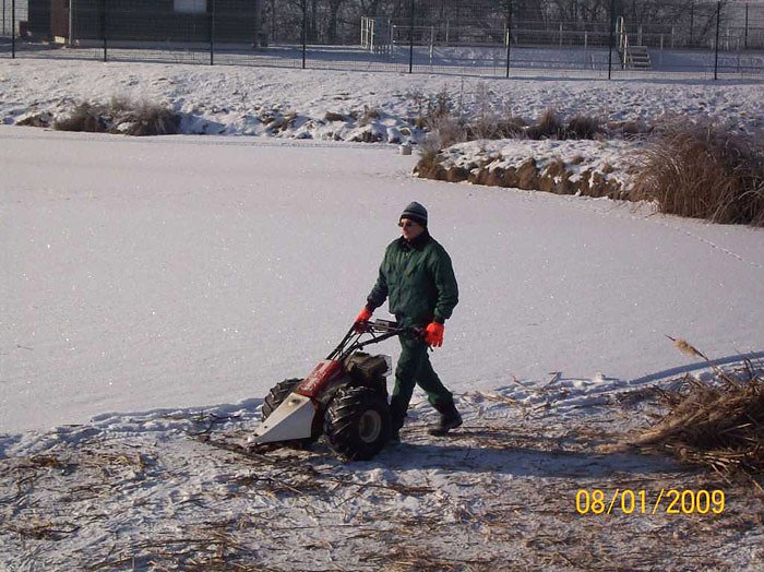 Pflege Teichkl&auml;ranlagen